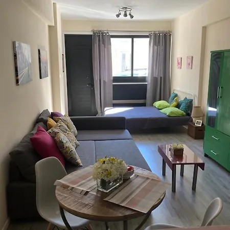 Newly Refurbished Big Studio, Less Than 100m To The Sea *